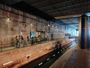 Classe découverte : sous-marin et grands paquebots